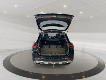 MERCEDES-BENZ GLC 300 e 4matic AMG Avantgarde MBUX F…
