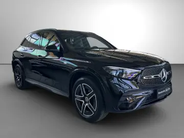 MERCEDES-BENZ GLC 300 e 4M AMG Massage Sitzklima AHK…