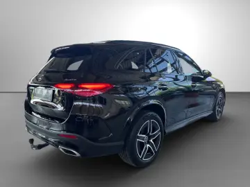 MERCEDES-BENZ GLC 300 e 4M AMG Massage Sitzklima AHK…