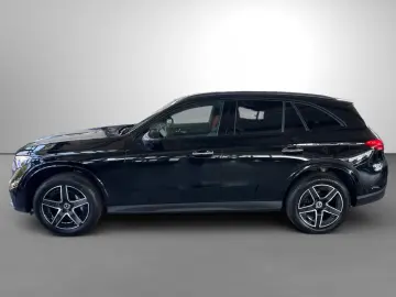 MERCEDES-BENZ GLC 300 e 4M AMG Massage Sitzklima AHK…
