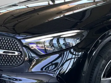 MERCEDES-BENZ GLC 300 e 4M AMG Massage Sitzklima AHK…