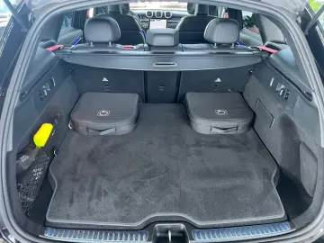 MERCEDES-BENZ GLC 300 e 4M AMG Massage Sitzklima AHK…