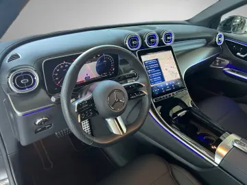 MERCEDES-BENZ GLC 300 e 4M AMG Massage Sitzklima AHK…