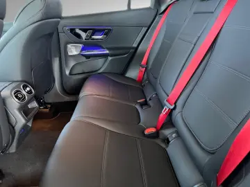 MERCEDES-BENZ GLC 300 e 4M AMG Massage Sitzklima AHK…
