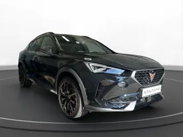CUPRA Formentor 1.4 TSI e-HYBRID VZ   PANO   AHK