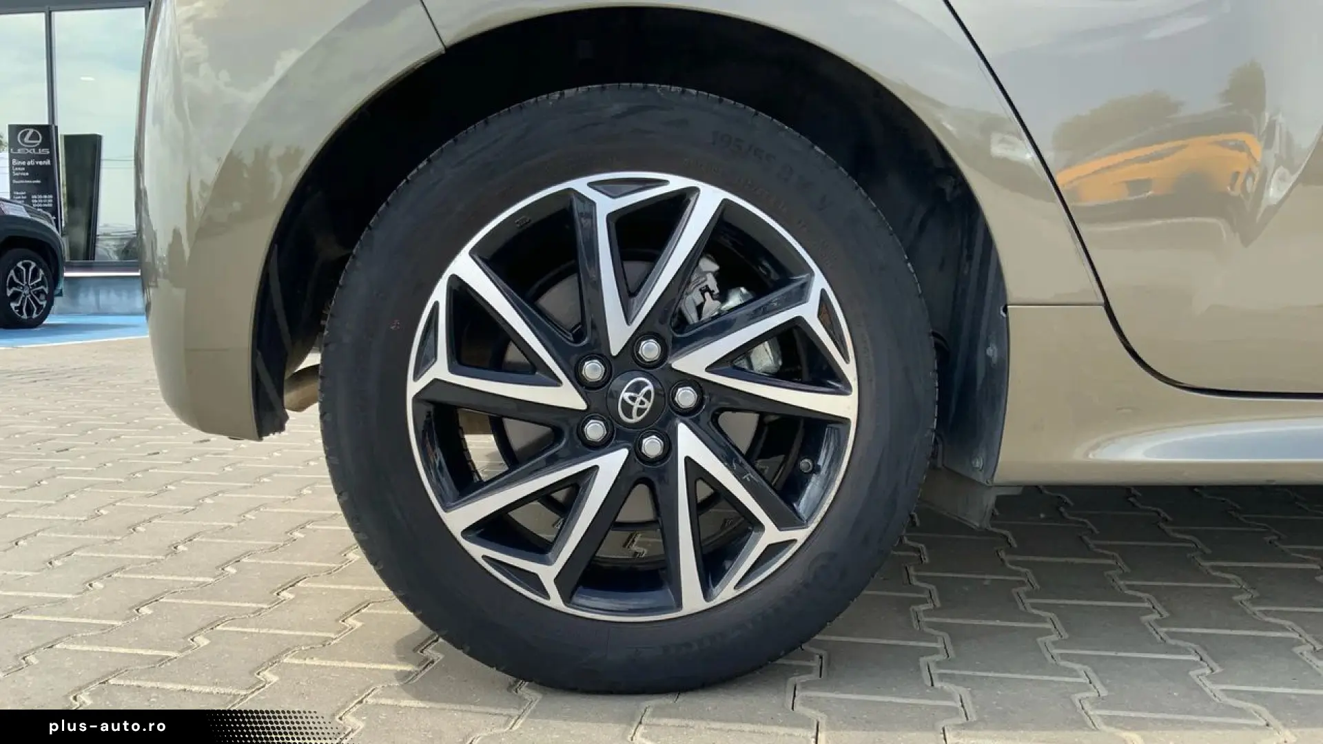 Toyota Yaris 1.5 Hybrid Dynamic Plus