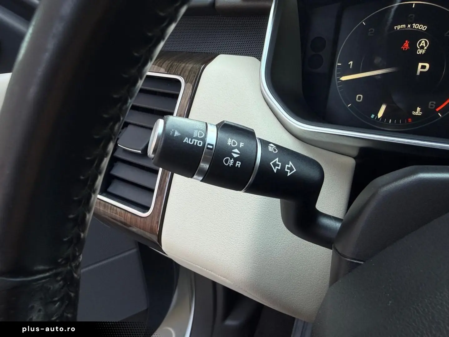 Land-Rover Range-Rover-Sport