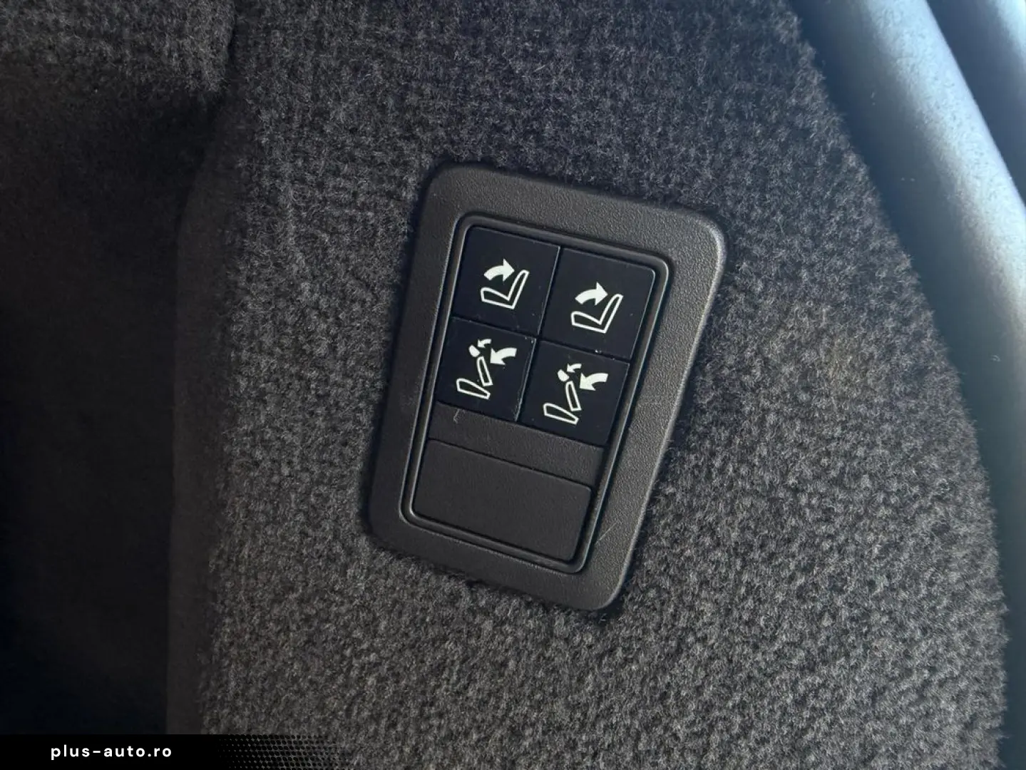 Land-Rover Range-Rover-Sport