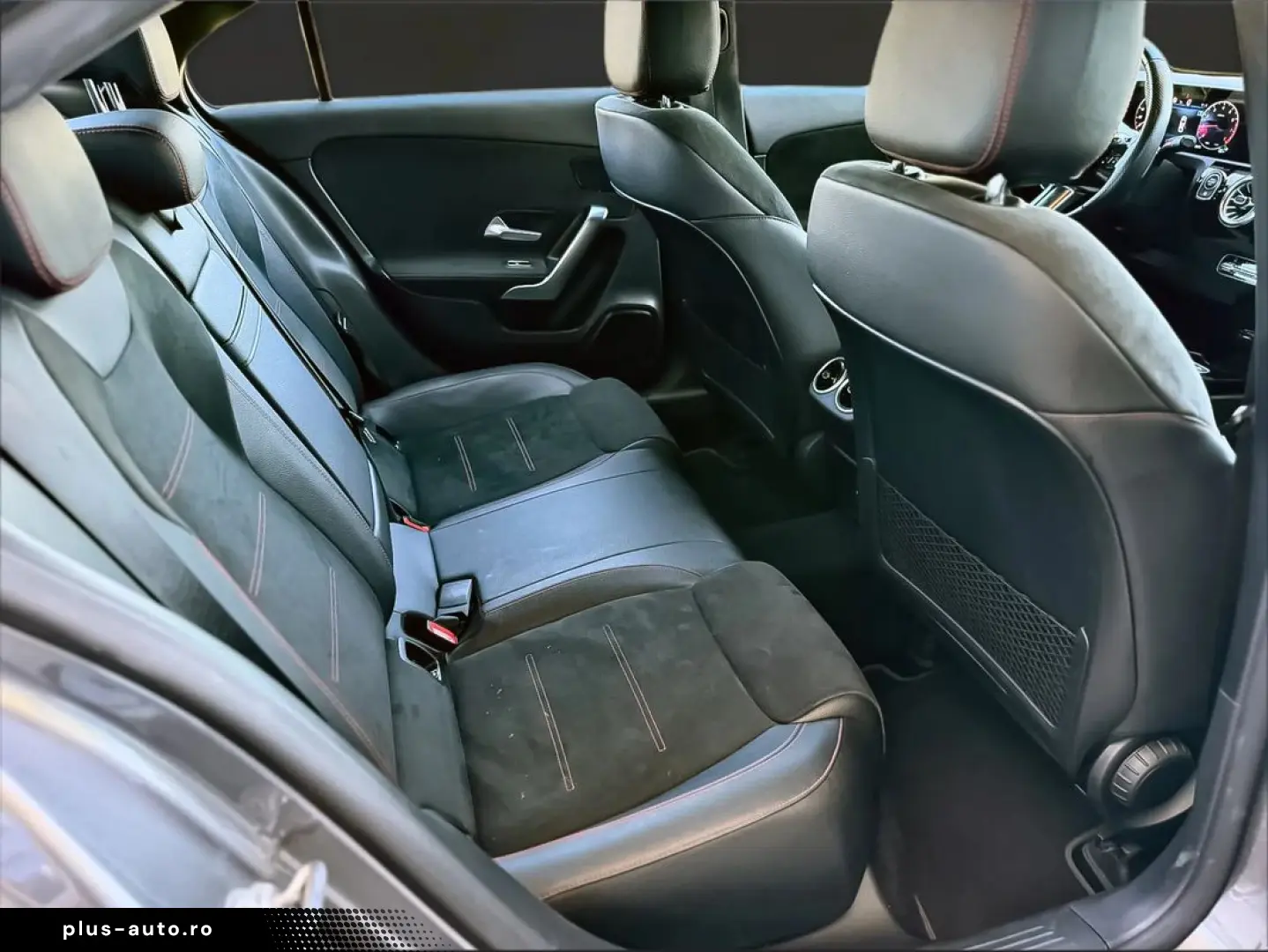 Mercedes-Benz A-200