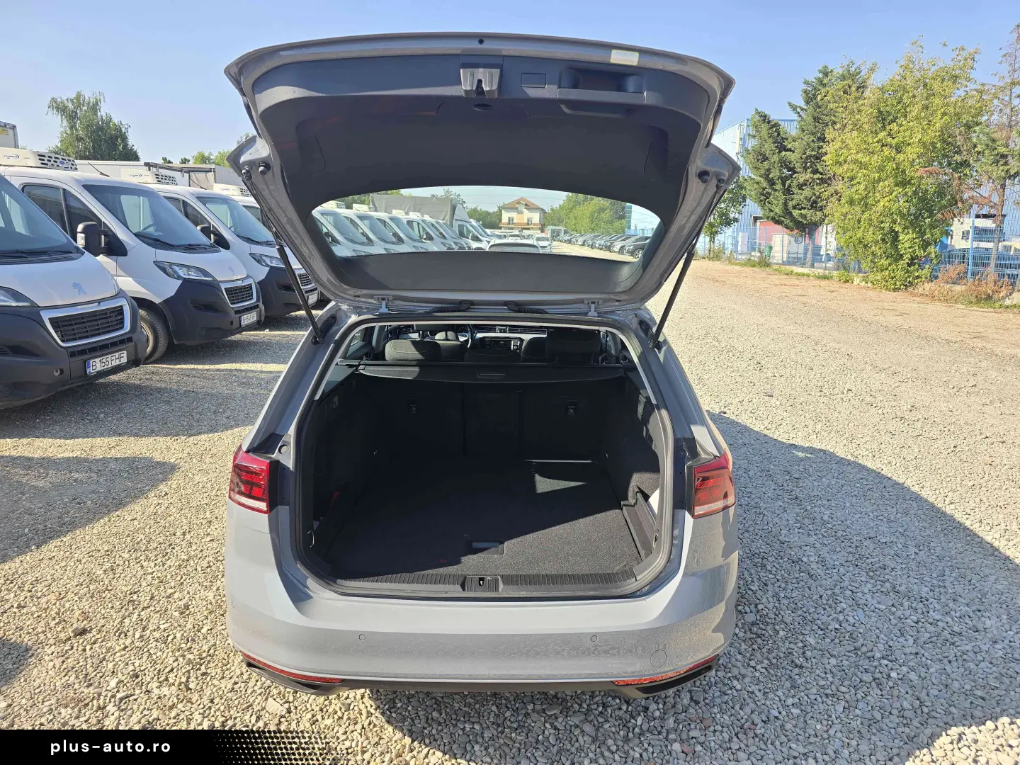 Volkswagen Passat 2023