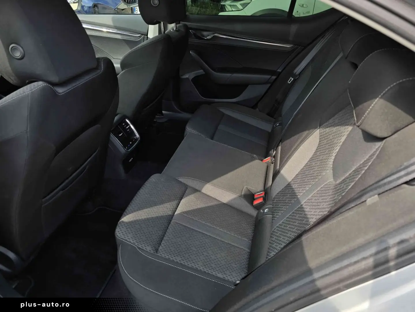 Skoda Octavia 2023 4x4