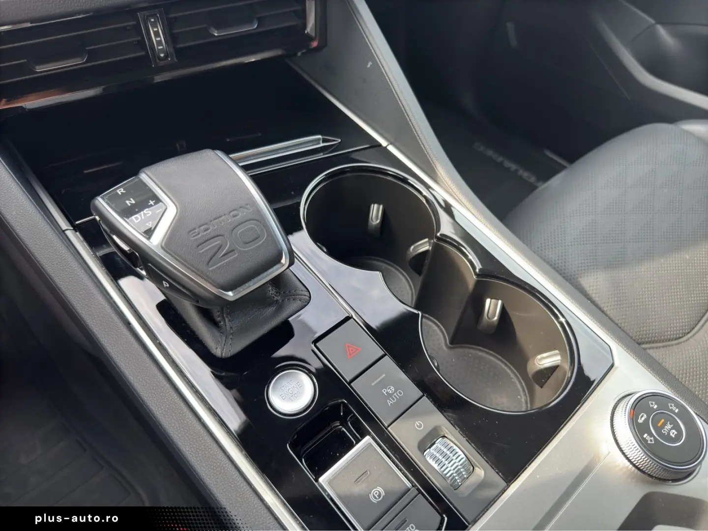 VW Touareg 3.0 TDI 4M R-Line Black Style Edition 20
