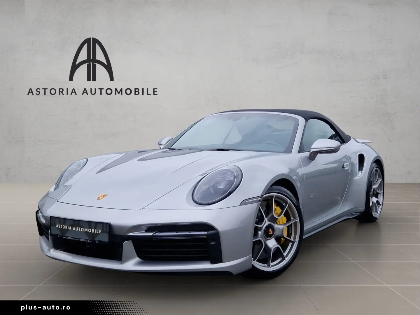 PORSCHE 992 TurboS Cabrio APPROVED Lift 930 Surround ACC