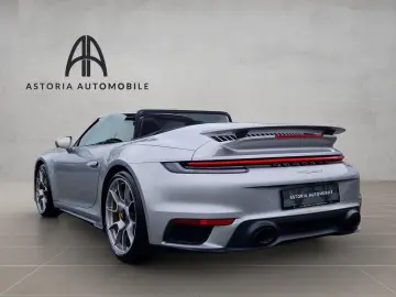 PORSCHE 992 TurboS Cabrio APPROVED Lift 930 Surround ACC