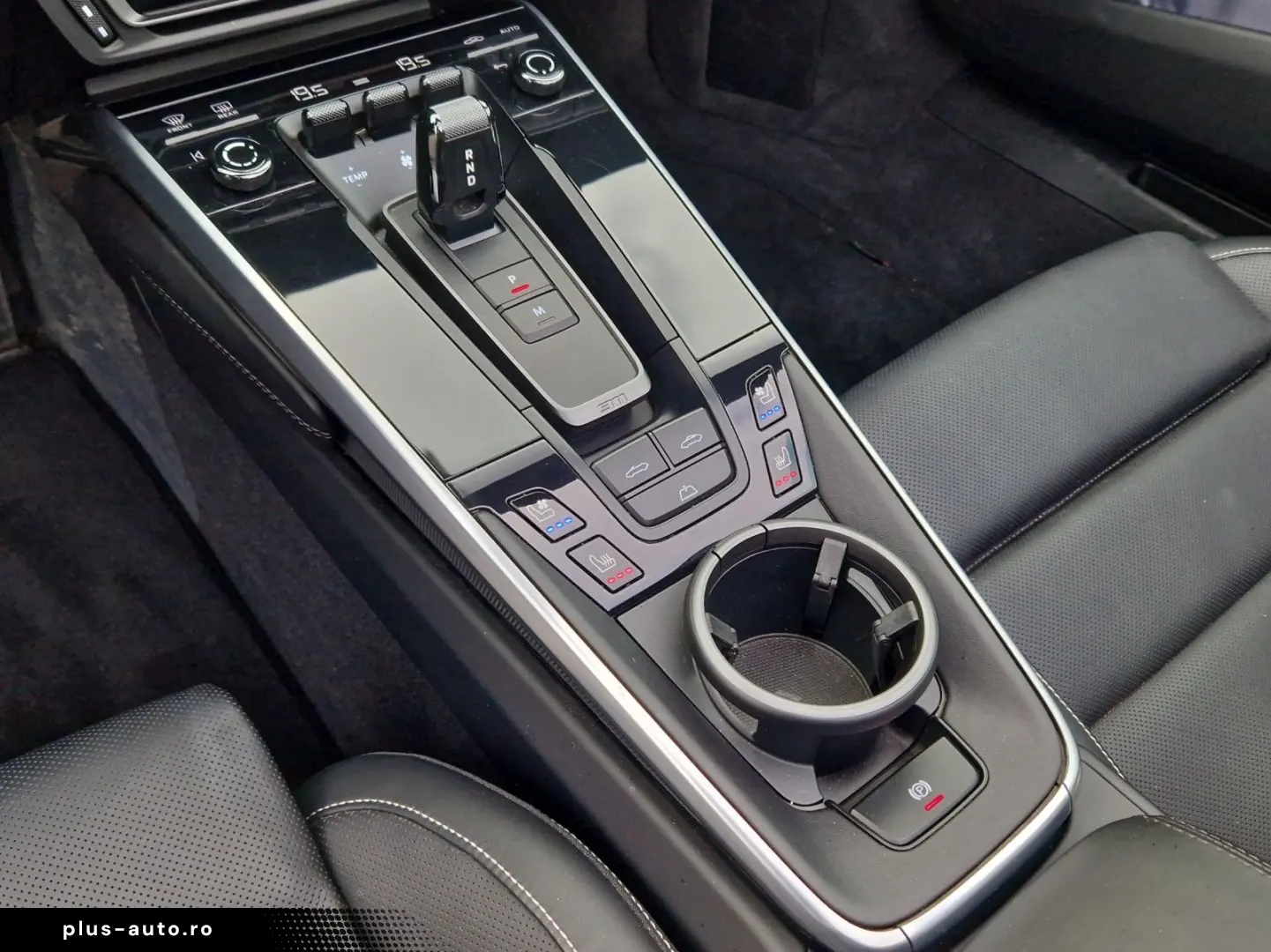 PORSCHE 992 TurboS Cabrio APPROVED Lift 930 Surround ACC