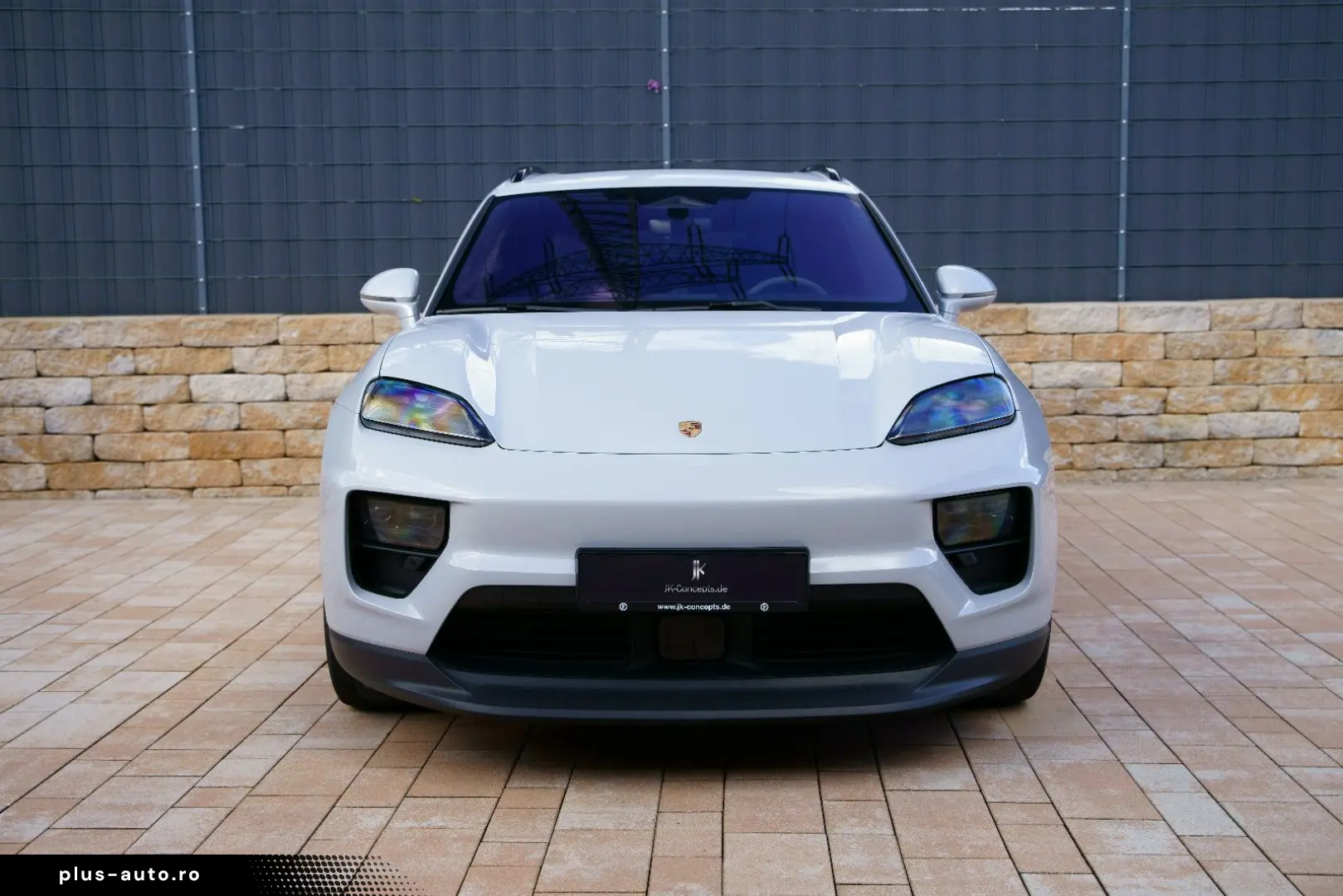 PORSCHE Macan 2025 — imagine 3