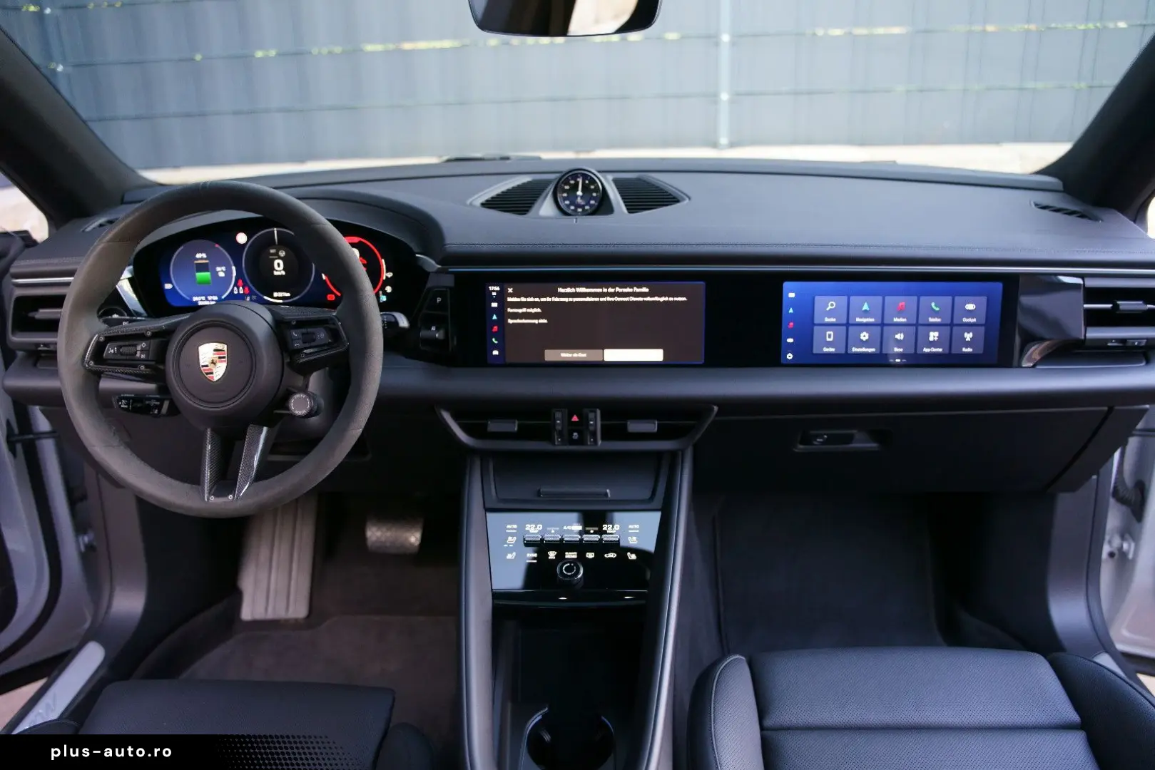 PORSCHE Macan 2025 — imagine 9