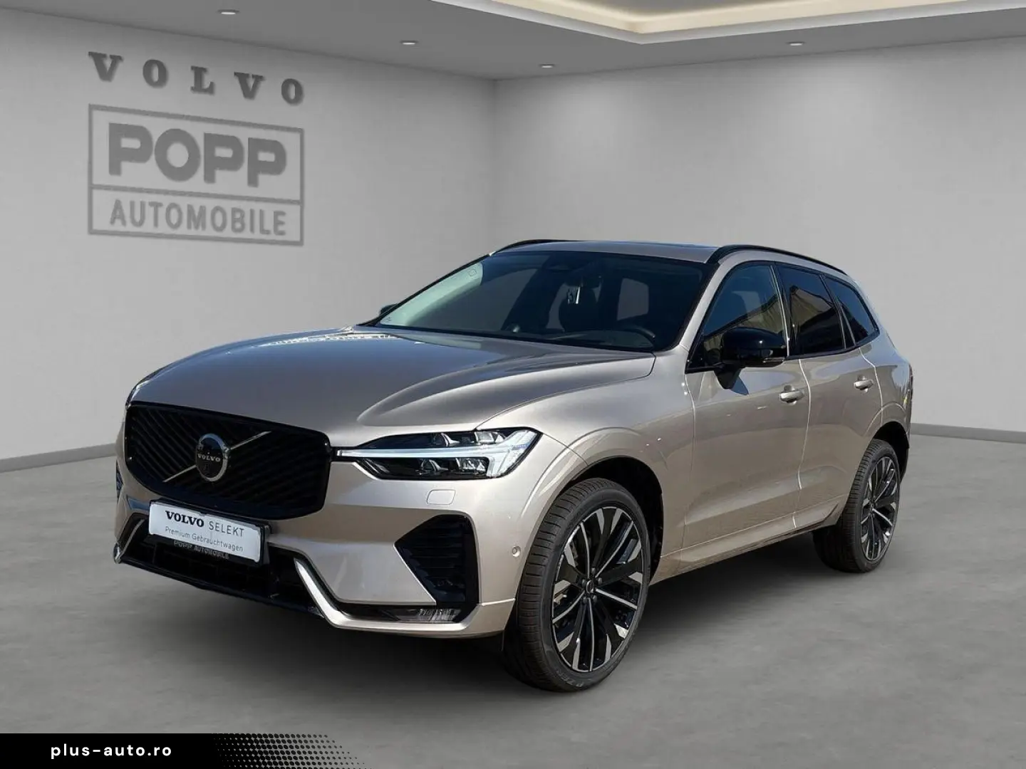 VOLVO XC60 B5 AWD Ultra Dark