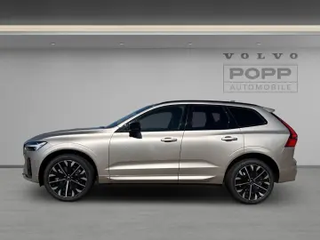 VOLVO XC60 B5 AWD Ultra Dark