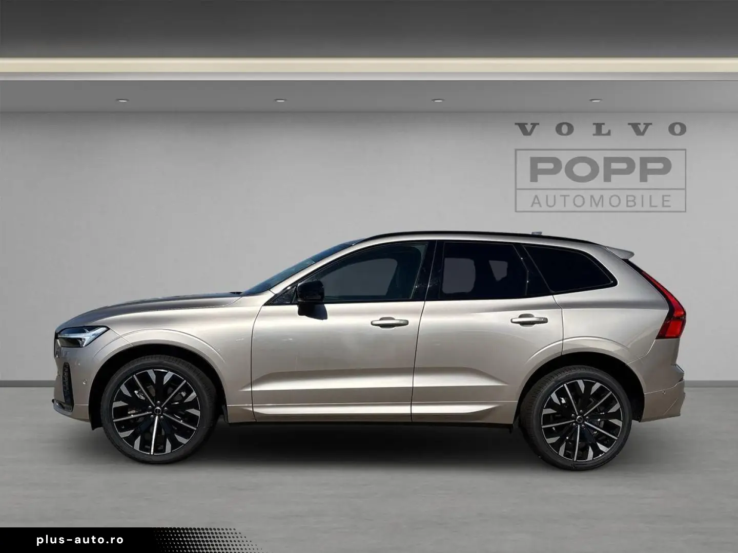 VOLVO XC60 B5 AWD Ultra Dark
