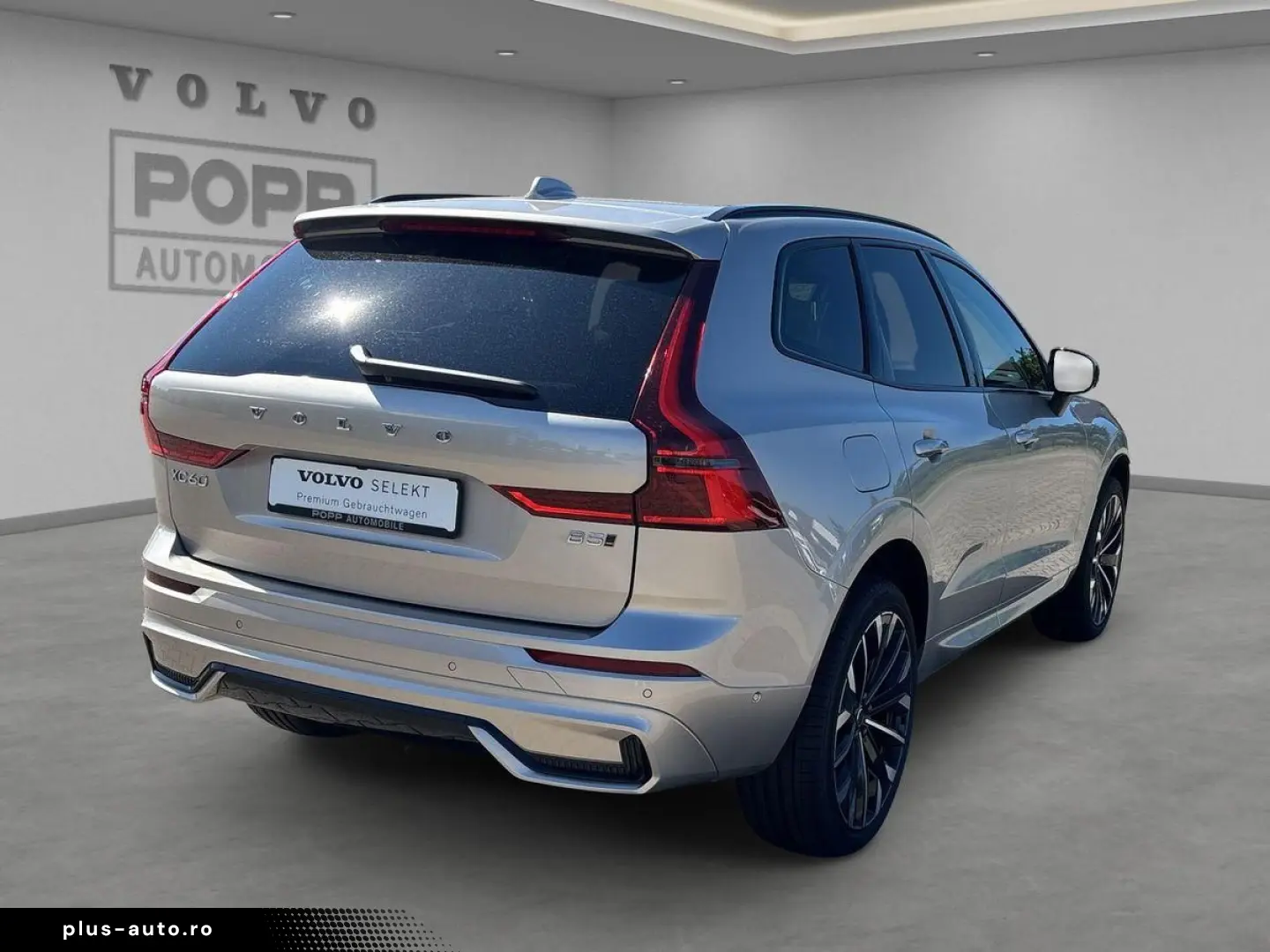 VOLVO XC60 B5 AWD Ultra Dark