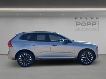 VOLVO XC60 B5 AWD Ultra Dark