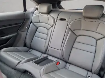 PORSCHE Taycan HuD 360 Pano Perf-Batt  Servo  HomeLink
