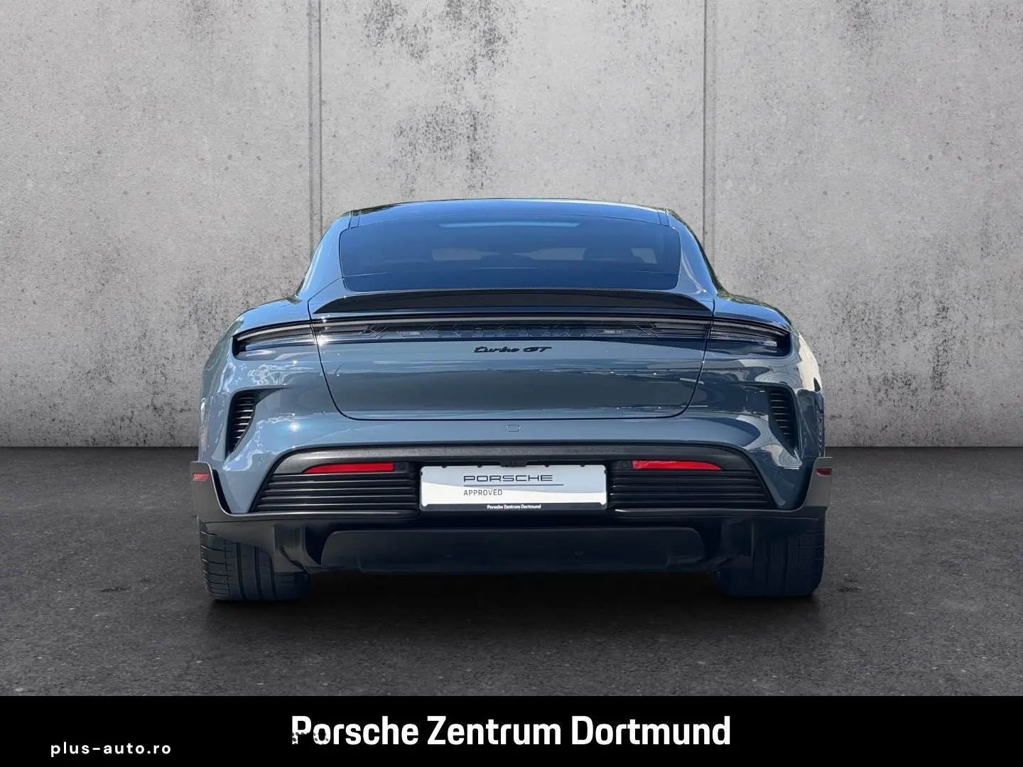 PORSCHE Taycan 2024 — imagine 5