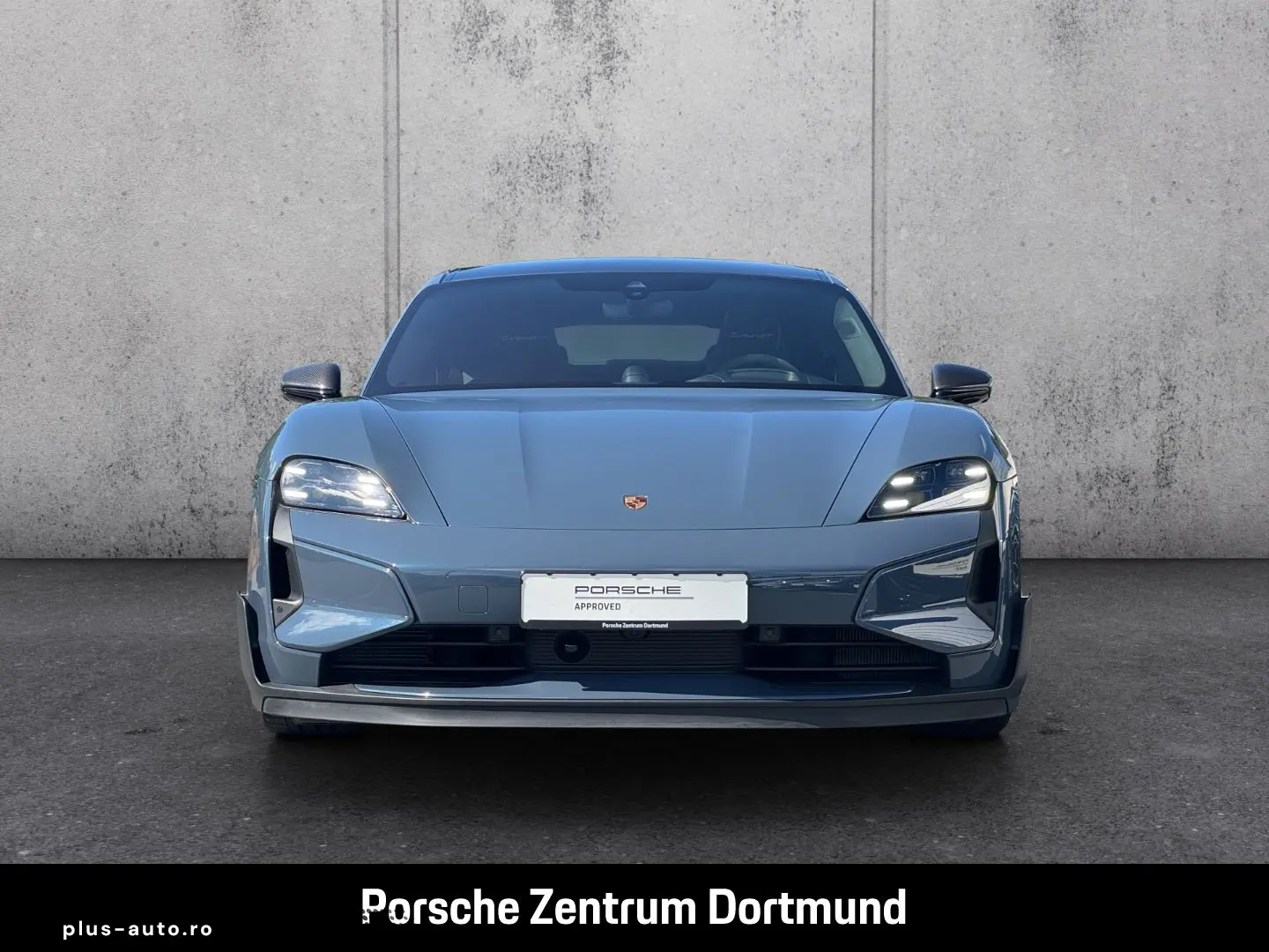 PORSCHE Taycan 2024 — imagine 8
