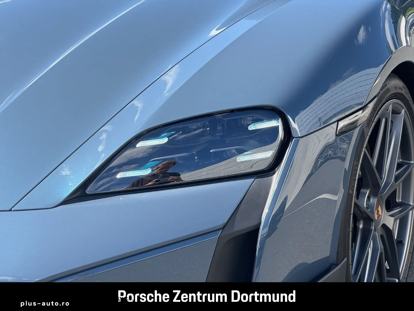 PORSCHE Taycan 2024 — imagine 9