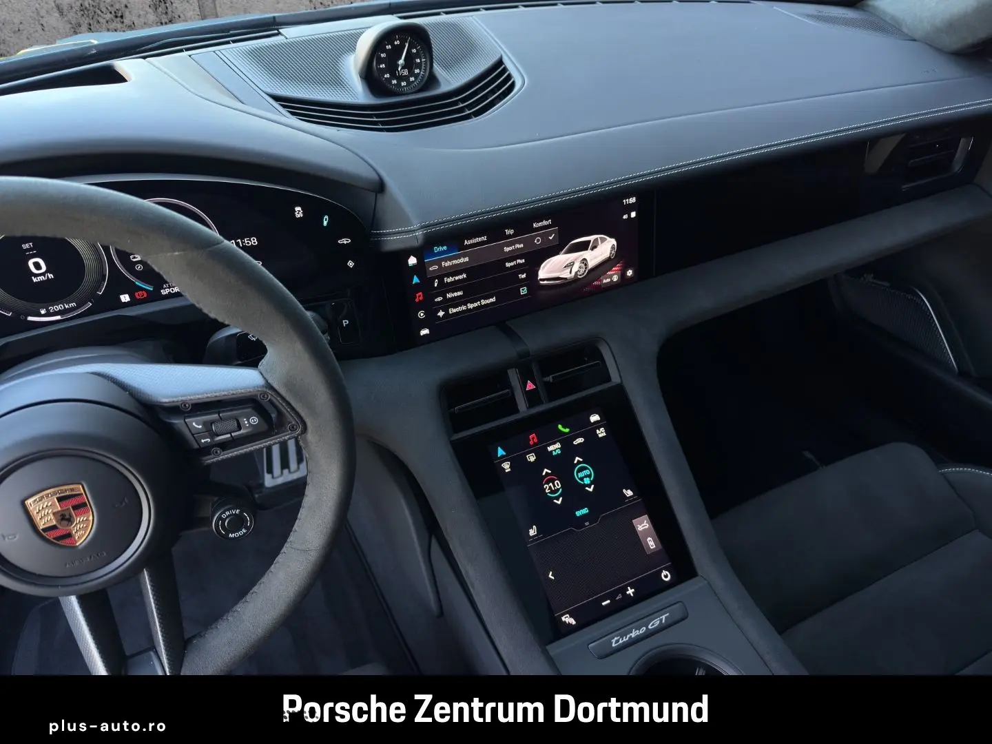 PORSCHE Taycan 2024 — imagine 20