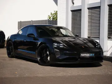 PORSCHE Taycan GTS ACC-PDCC-PSCB-PANO-HINTERACHSL.-VOLL