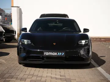 PORSCHE Taycan GTS ACC-PDCC-PSCB-PANO-HINTERACHSL.-VOLL