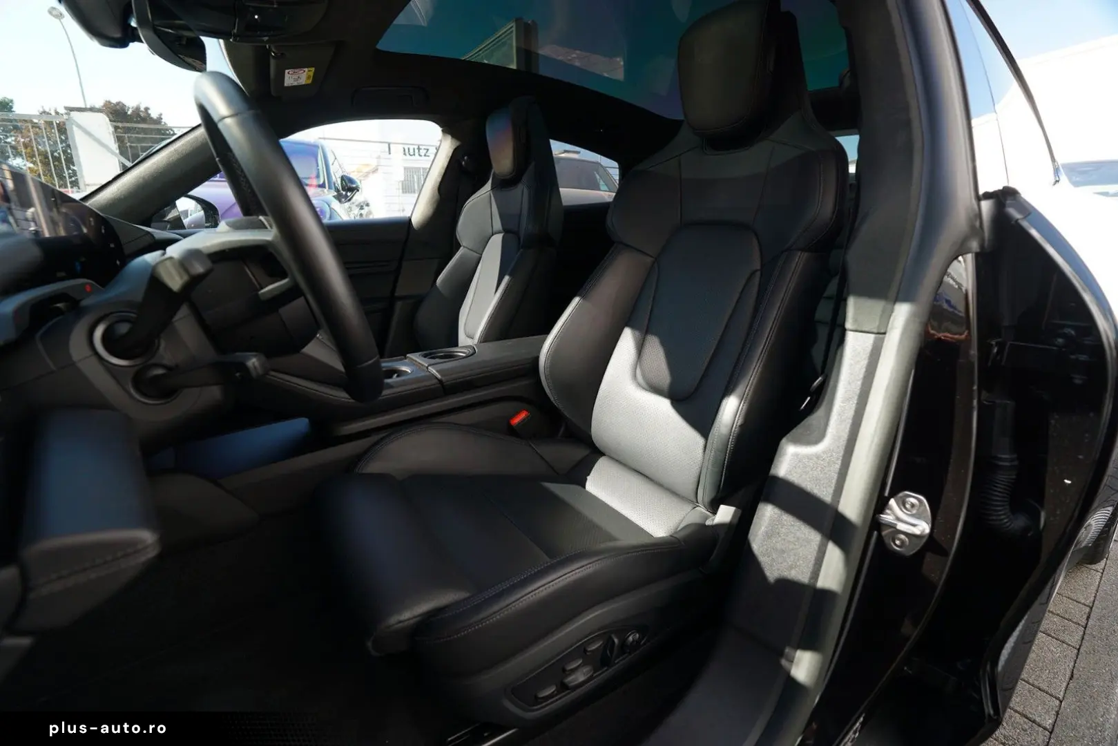 PORSCHE Taycan GTS ACC-PDCC-PSCB-PANO-HINTERACHSL.-VOLL