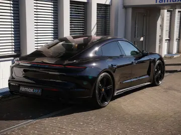 PORSCHE Taycan GTS ACC-PDCC-PSCB-PANO-HINTERACHSL.-VOLL