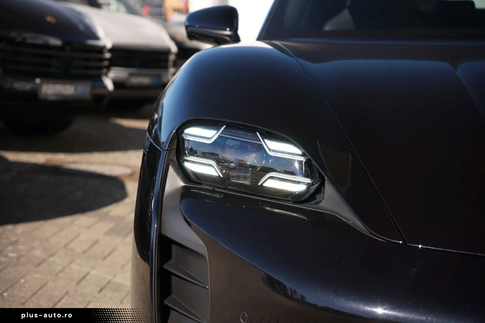 PORSCHE Taycan GTS ACC-PDCC-PSCB-PANO-HINTERACHSL.-VOLL