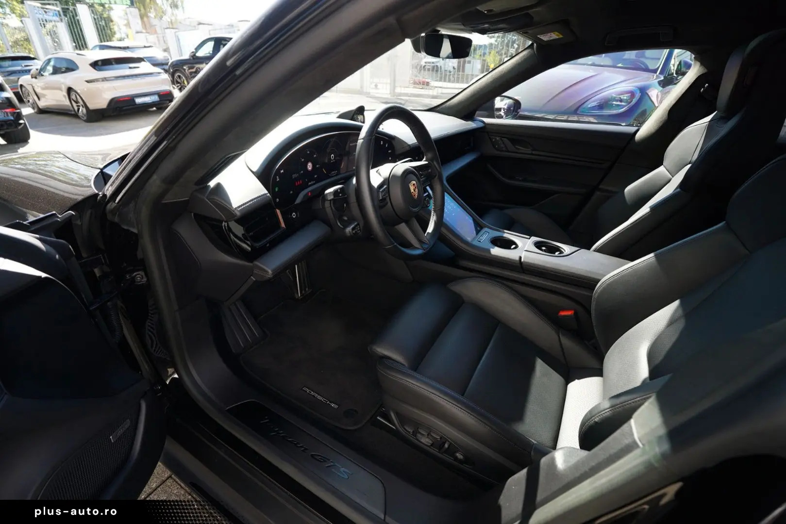 PORSCHE Taycan GTS ACC-PDCC-PSCB-PANO-HINTERACHSL.-VOLL