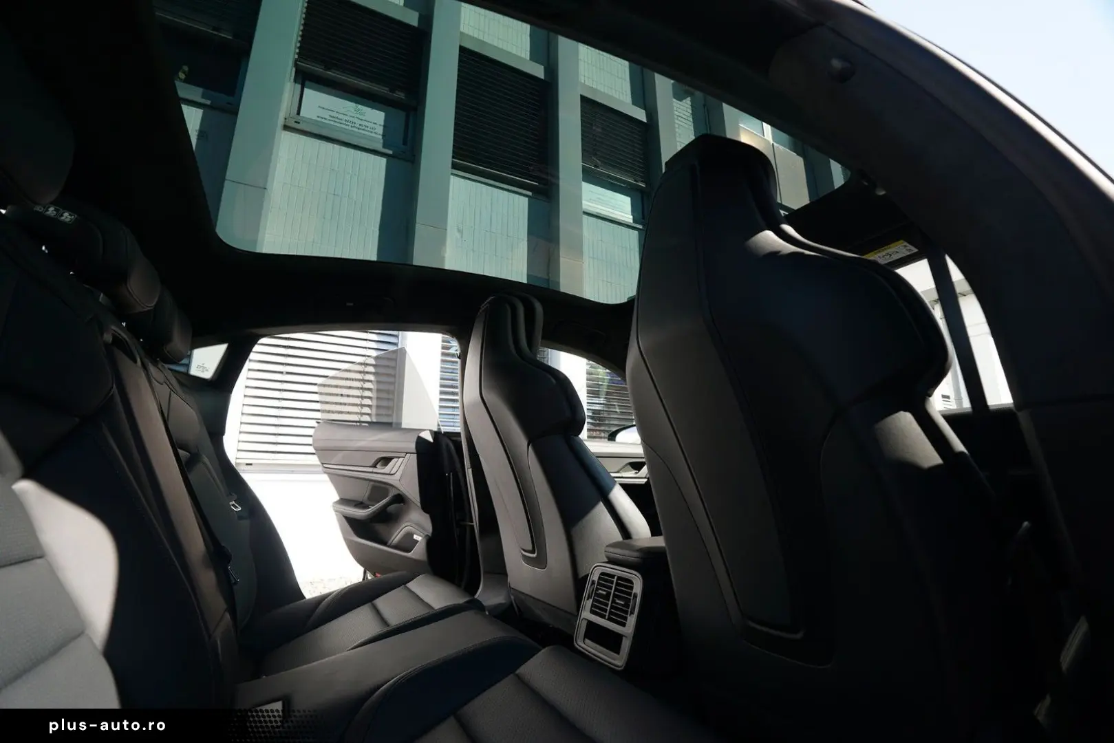 PORSCHE Taycan GTS ACC-PDCC-PSCB-PANO-HINTERACHSL.-VOLL