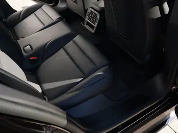 PORSCHE Taycan GTS ACC-PDCC-PSCB-PANO-HINTERACHSL.-VOLL