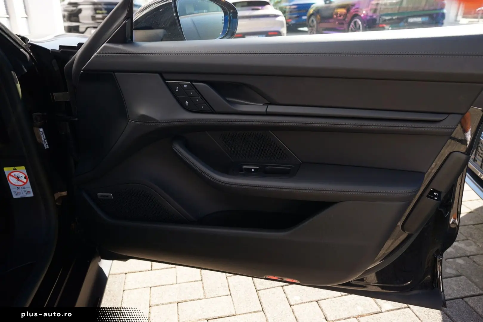 PORSCHE Taycan GTS ACC-PDCC-PSCB-PANO-HINTERACHSL.-VOLL