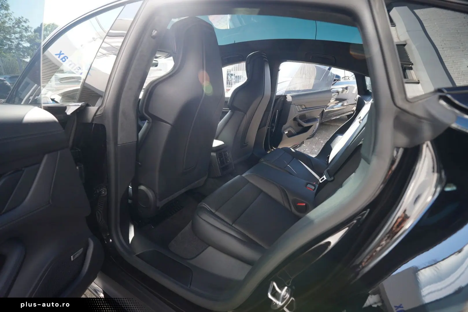 PORSCHE Taycan GTS ACC-PDCC-PSCB-PANO-HINTERACHSL.-VOLL