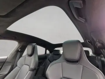 PORSCHE Taycan GTS Pano 360  InnoDr HinterachsLenkung
