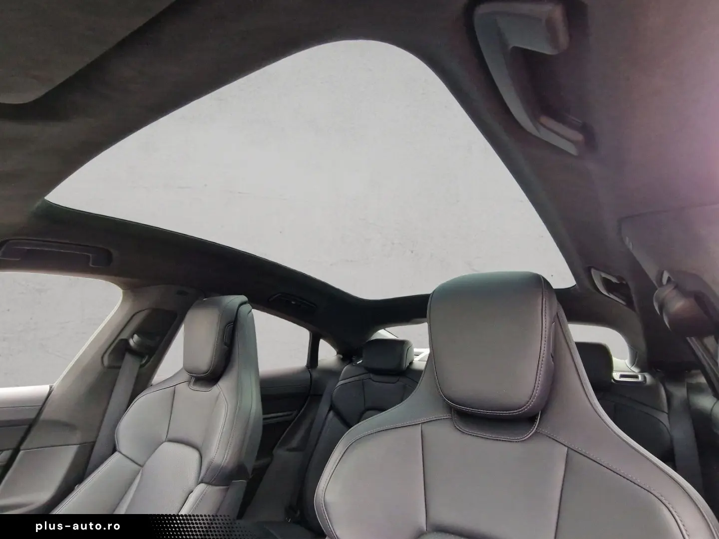 PORSCHE Taycan GTS Pano 360  InnoDr HinterachsLenkung