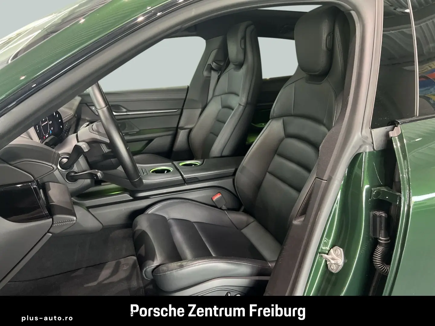 PORSCHE Taycan 4S Cross Turismo InnoDrive HUD HA-Lenkung