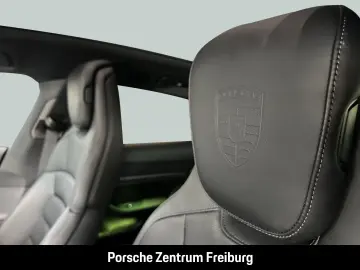 PORSCHE Taycan 4S Cross Turismo InnoDrive HUD HA-Lenkung