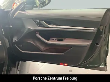 PORSCHE Taycan 4S Cross Turismo InnoDrive HUD HA-Lenkung