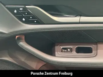 PORSCHE Taycan 4S Cross Turismo InnoDrive HUD HA-Lenkung