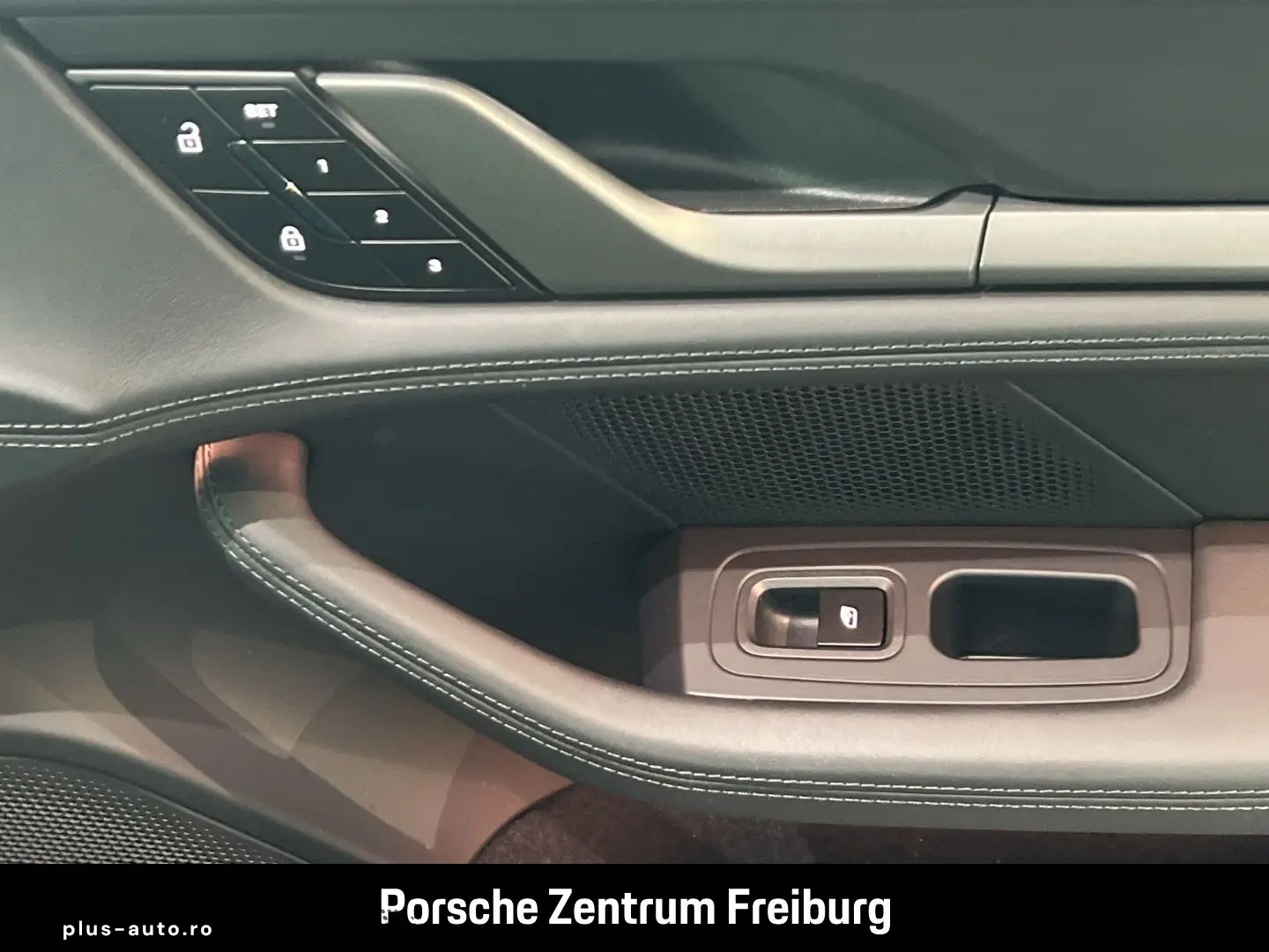 PORSCHE Taycan 4S Cross Turismo InnoDrive HUD HA-Lenkung