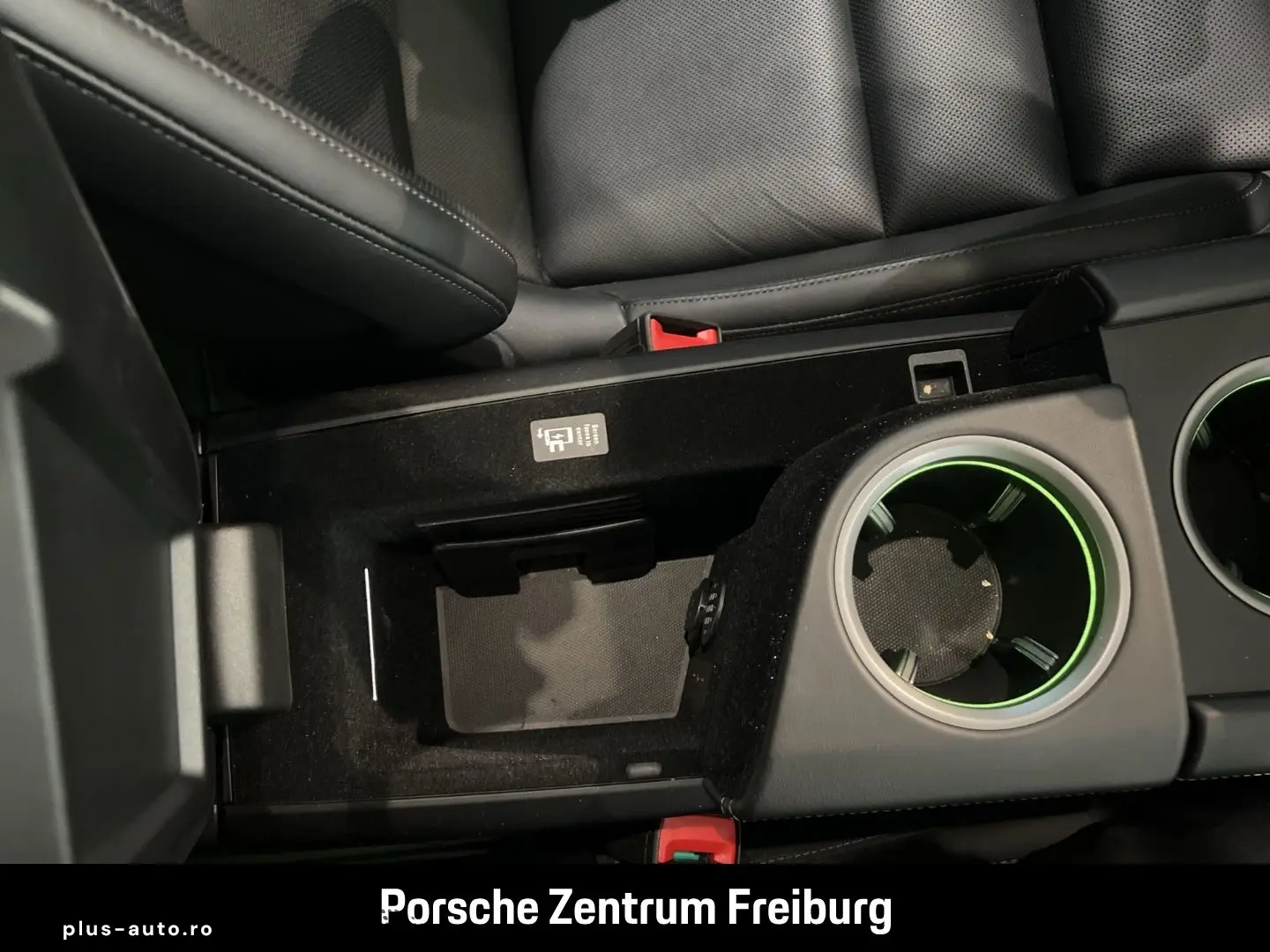 PORSCHE Taycan 4S Cross Turismo InnoDrive HUD HA-Lenkung