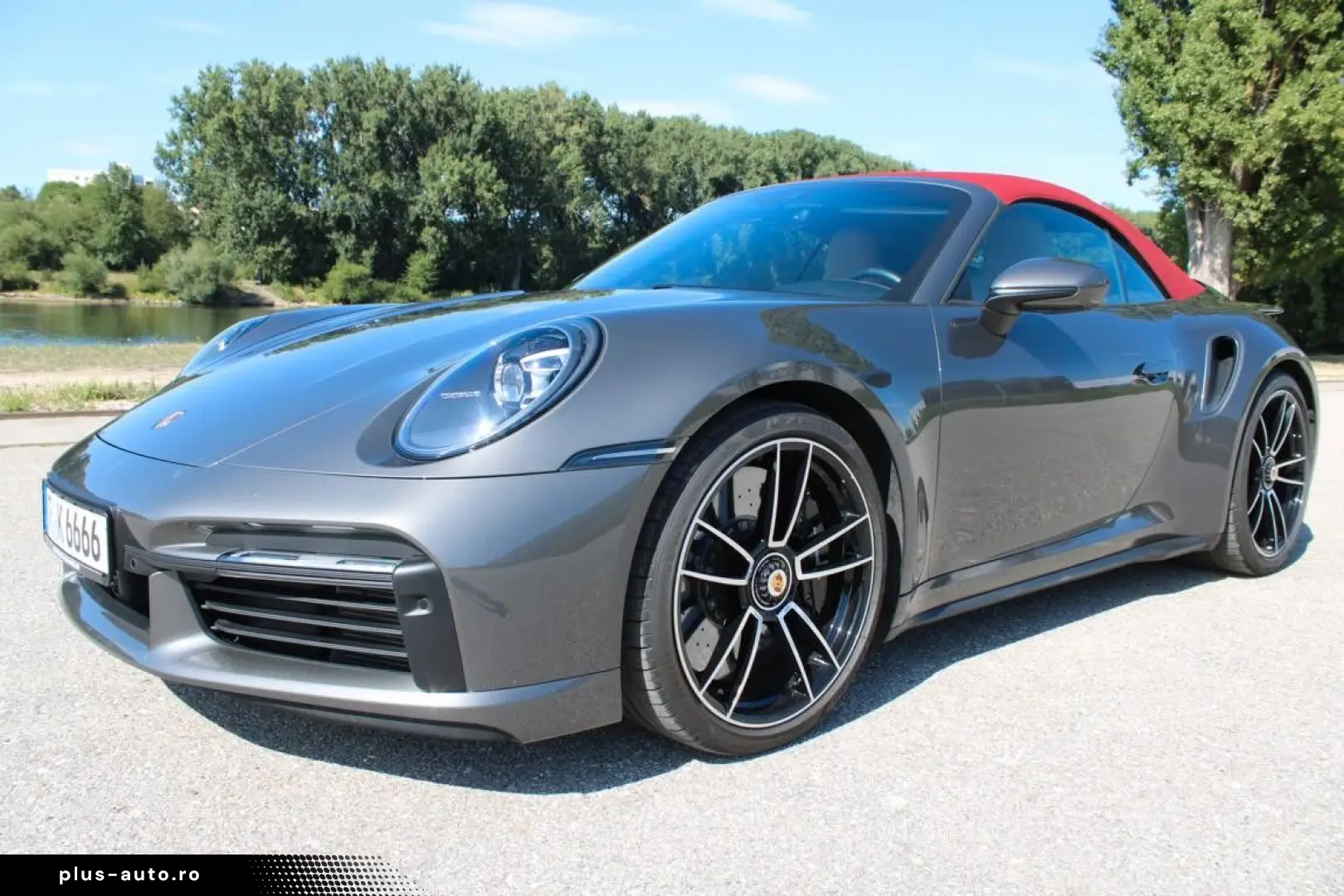 PORSCHE 992 TURBO S Cabriolet